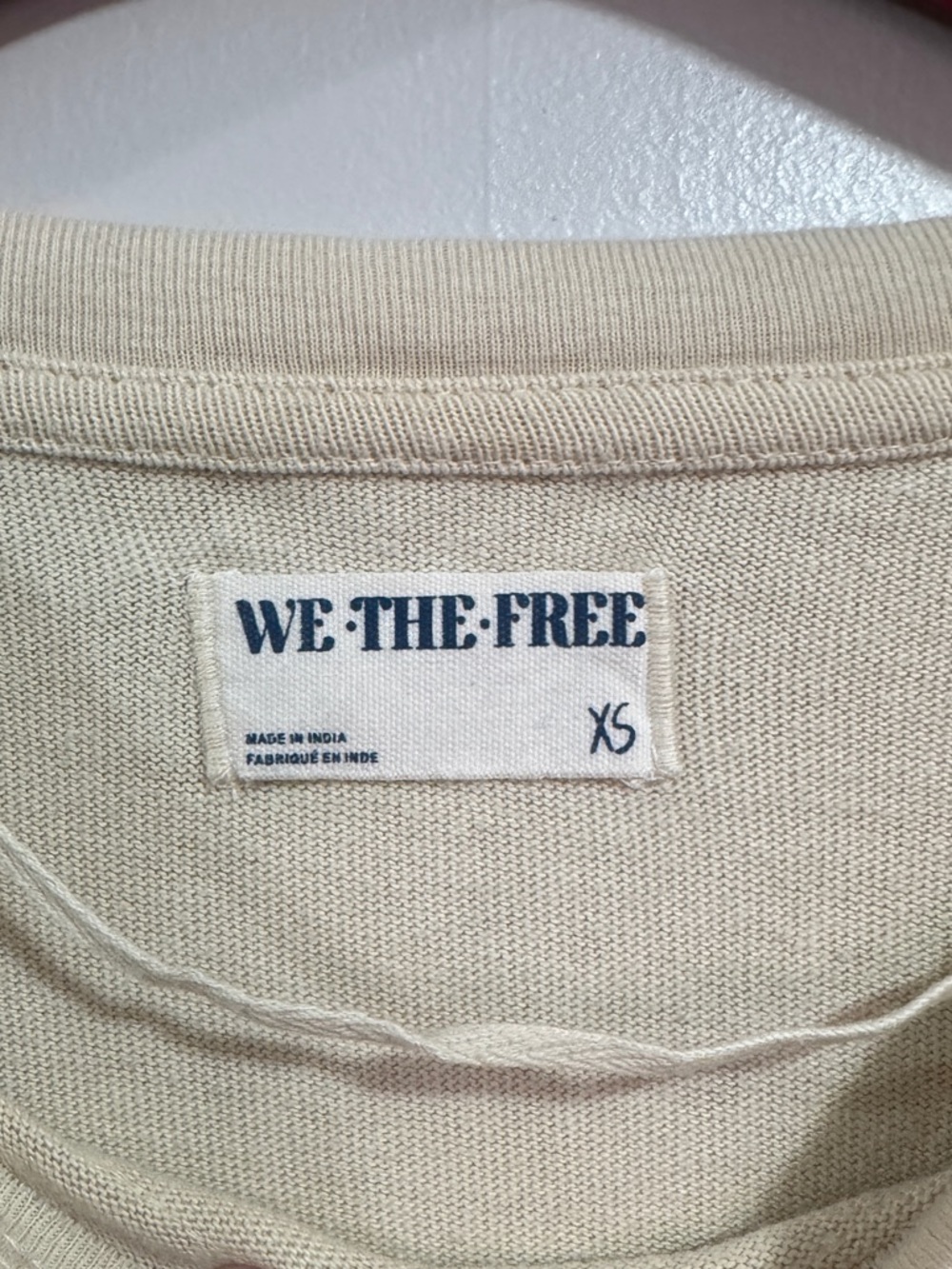 WE THE FREE We “All My Heart” Oversized Long Sleeve Tee Woman’s Size XS - Picture 5 of 5